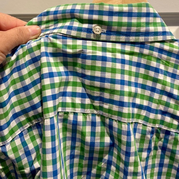 GAP - Set of (2) Men’s Button-Front Shirts - Picture 4 of 7